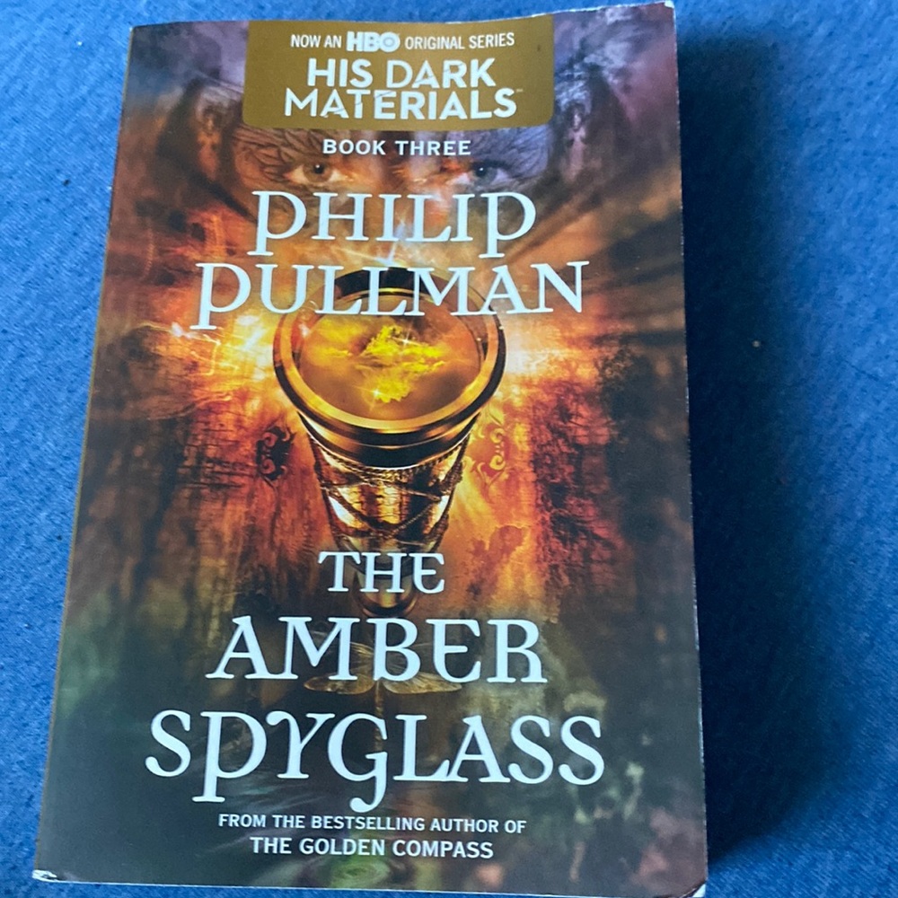 The amber spyglass book three